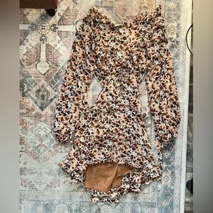 Lilyful Floral Long Sleeve Dress